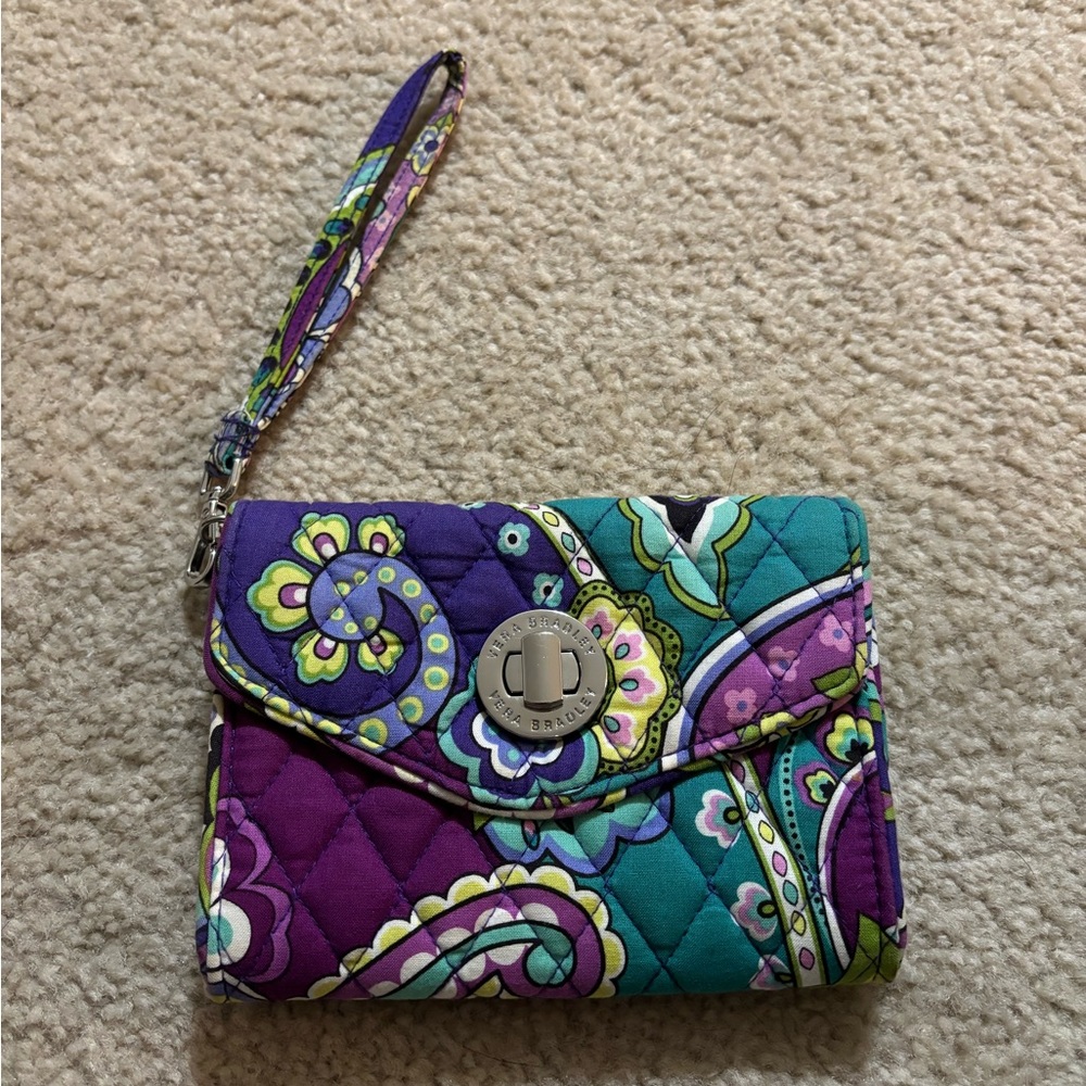 Vera Bradley Smartphone Wristlet